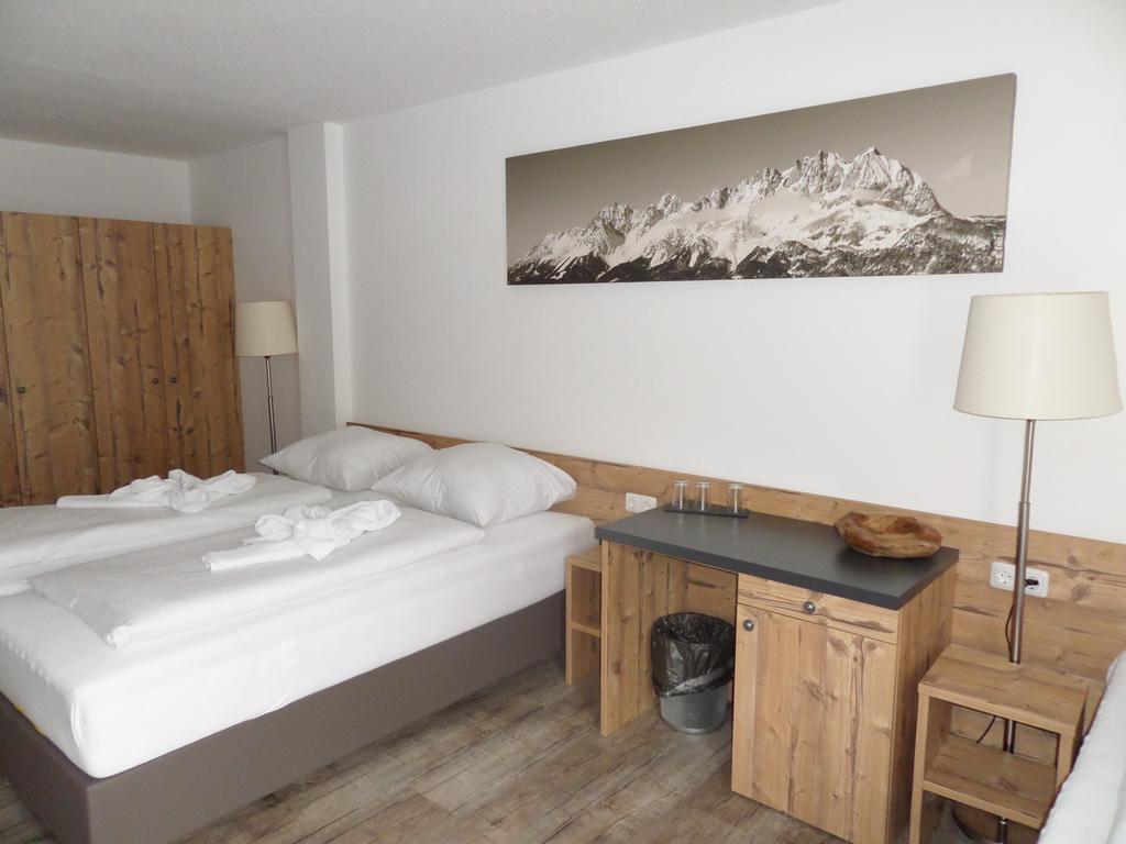 Rainer Guest house *